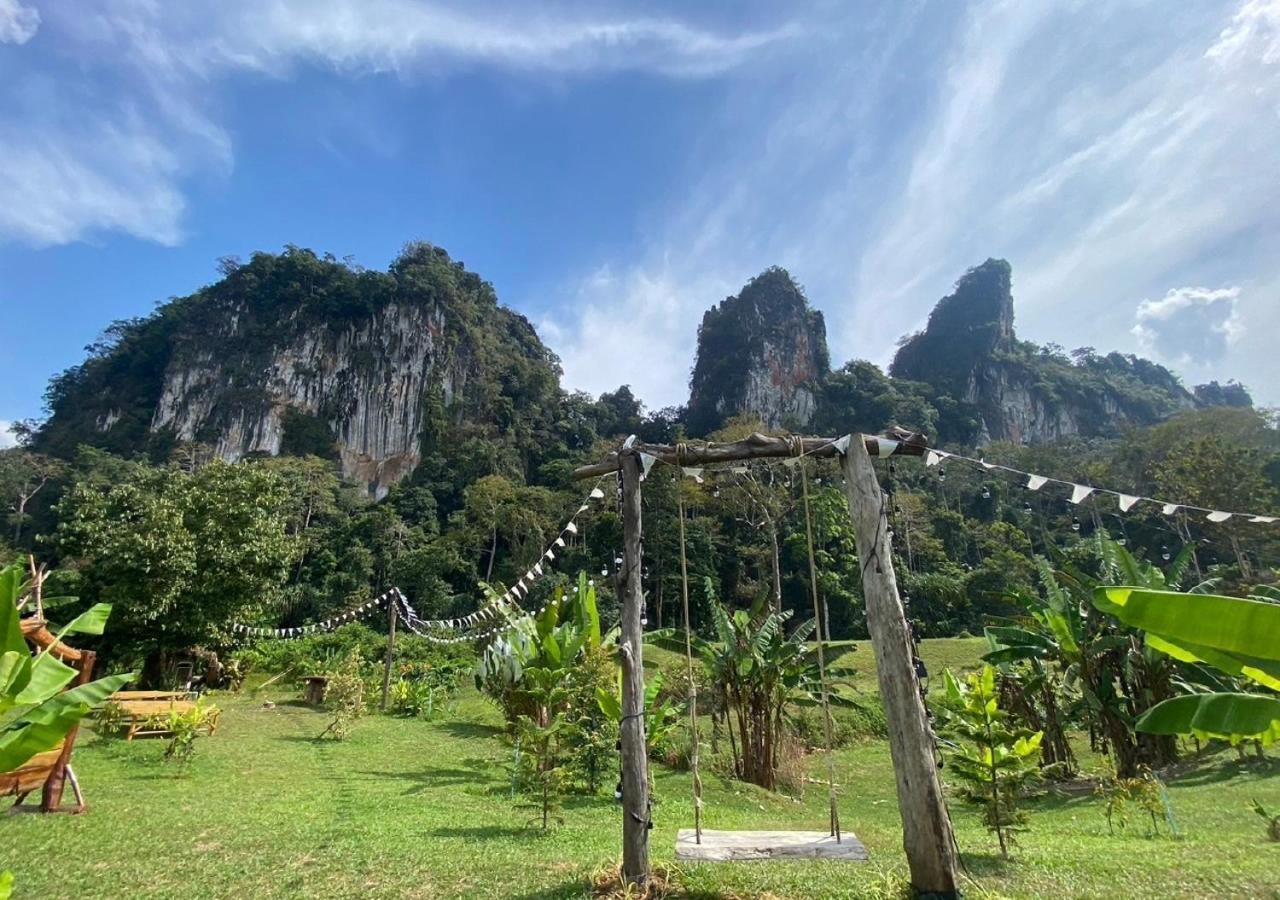 ホテル Cosy Garden Khao Sok Khao Sok National Park エクステリア 写真