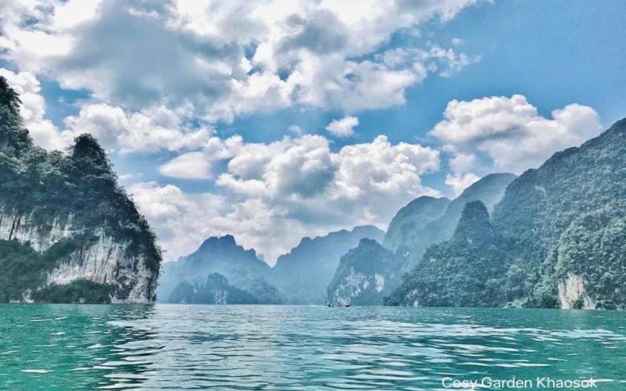 ホテル Cosy Garden Khao Sok Khao Sok National Park エクステリア 写真