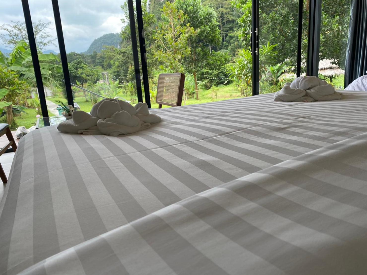 ホテル Cosy Garden Khao Sok Khao Sok National Park エクステリア 写真
